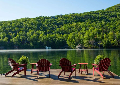 lake-meeting